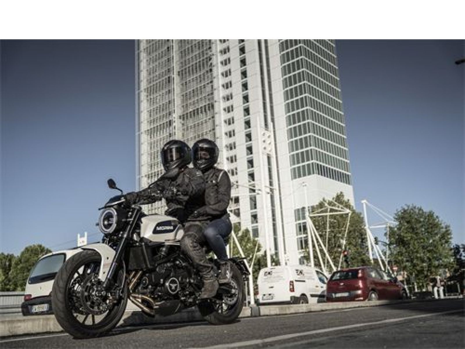 Мотоцикл MOTO MORINI SEIEMMEZZO STR (MATT GREY) 2026